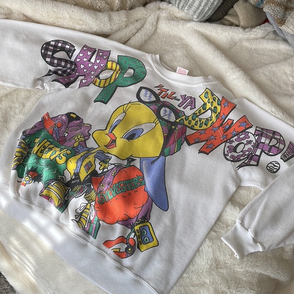 Freeze Tweety Crewneck - Picture 2 of 4